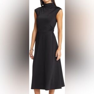 EUC Open Edit Ring detail A-line midi dress